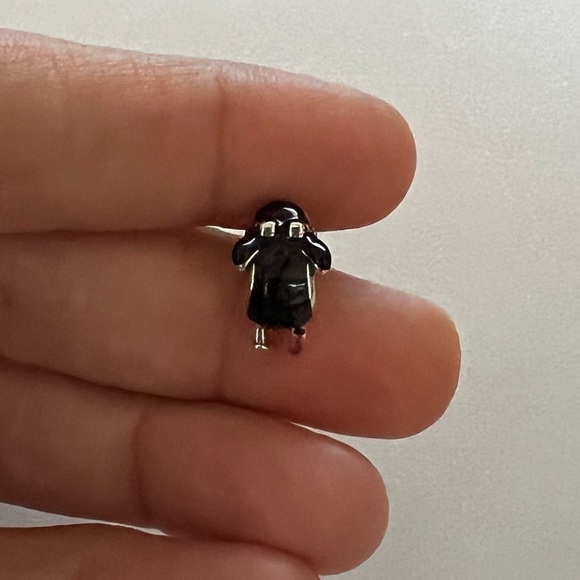 PANDORA Skiing Penguin Charm - Picture 7 of 8